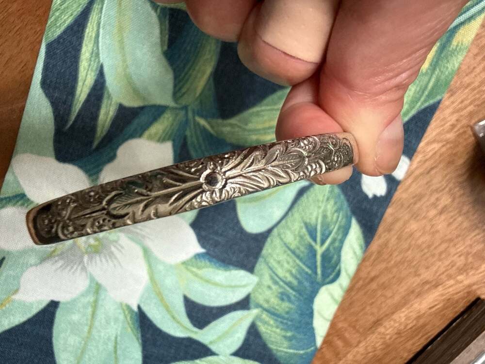 Vintage Whiting & Davis Co. Silver Tone Floral Etched Bangle Bracelet